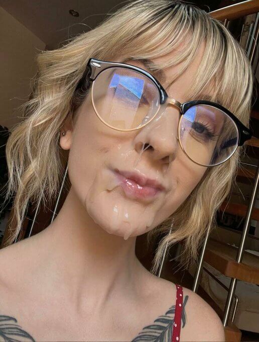 I would be a millionaire if cum would be used as a moisturiser